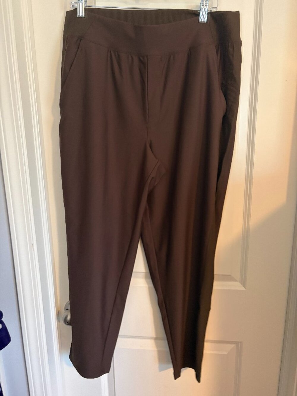 Old Navy Powersoft Tapered Pant- Brown- XL